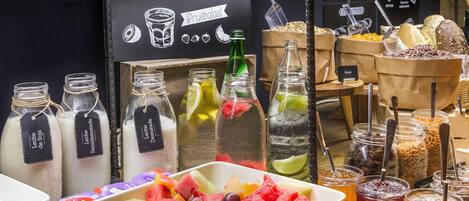 Frokostbuffé hver dag (BRL 52 per person)