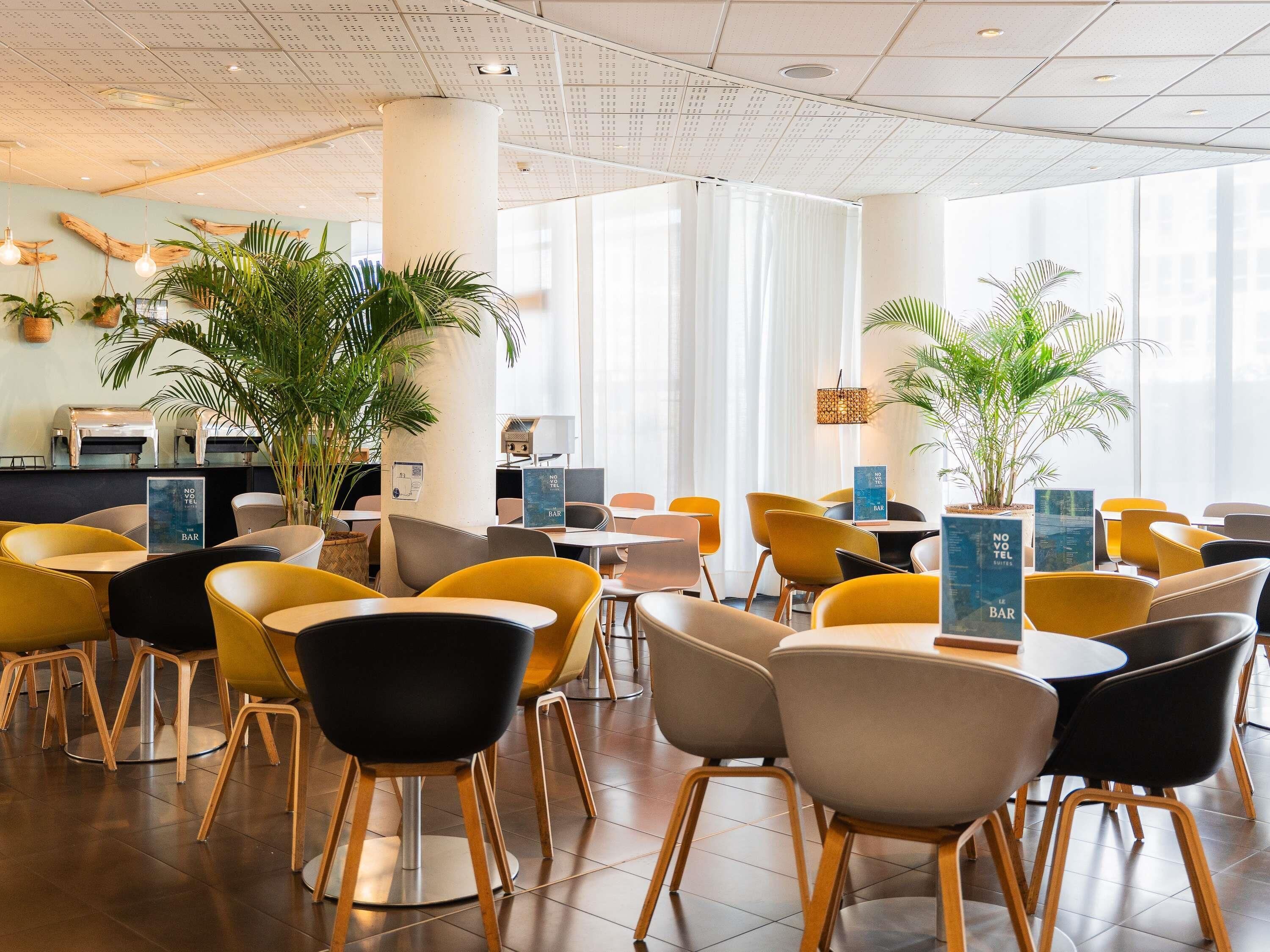 daily continental breakfast (eur 19.5 per person)