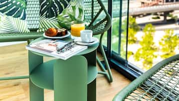 Petit déjeuner continental servi tous les jours en supplément