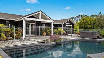Outdoor pool, pool loungers