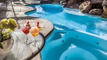 Piscine couverte