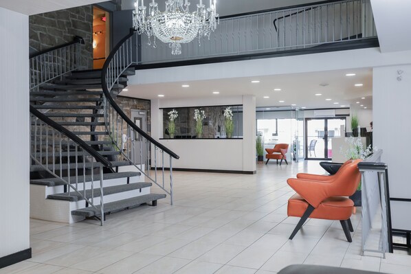 Reception - Hotel Universel (Québec City)