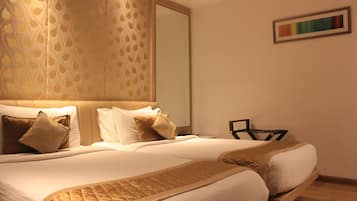 Executive Single Room, 1 King Bed | Egyptian cotton sheets, premium bedding, down comforters, pillowtop beds