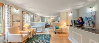 The Admiral's Inn Resort