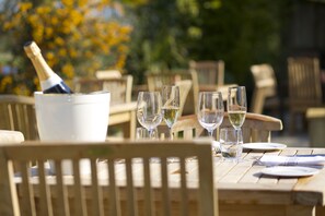 Se sirven comidas y cenas