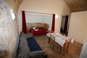 Apartment, 1 Schlafzimmer (3 pax) | Bügeleisen/Bügelbrett, kostenlose Babybetten, kostenloses WLAN