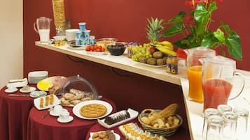 Petit déjeuner continental compris tous les jours