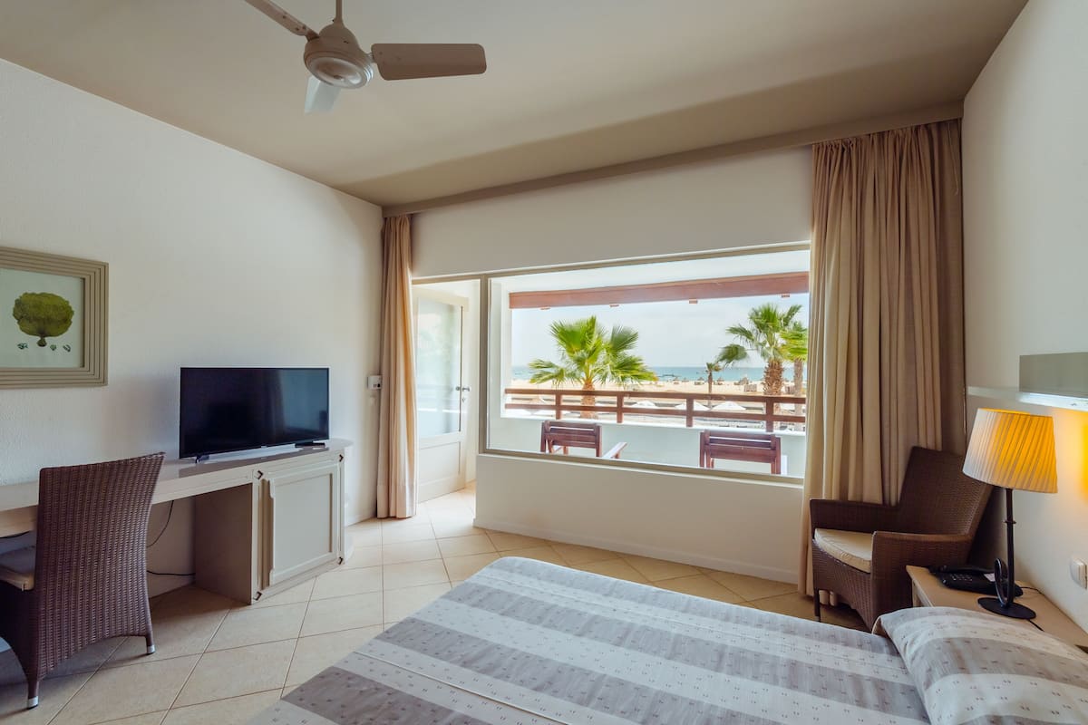 Chambre Exécutive, en bord de plage