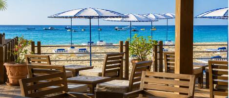 Bar en la playa