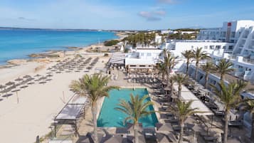 Vue depuis lâhĂ©bergement