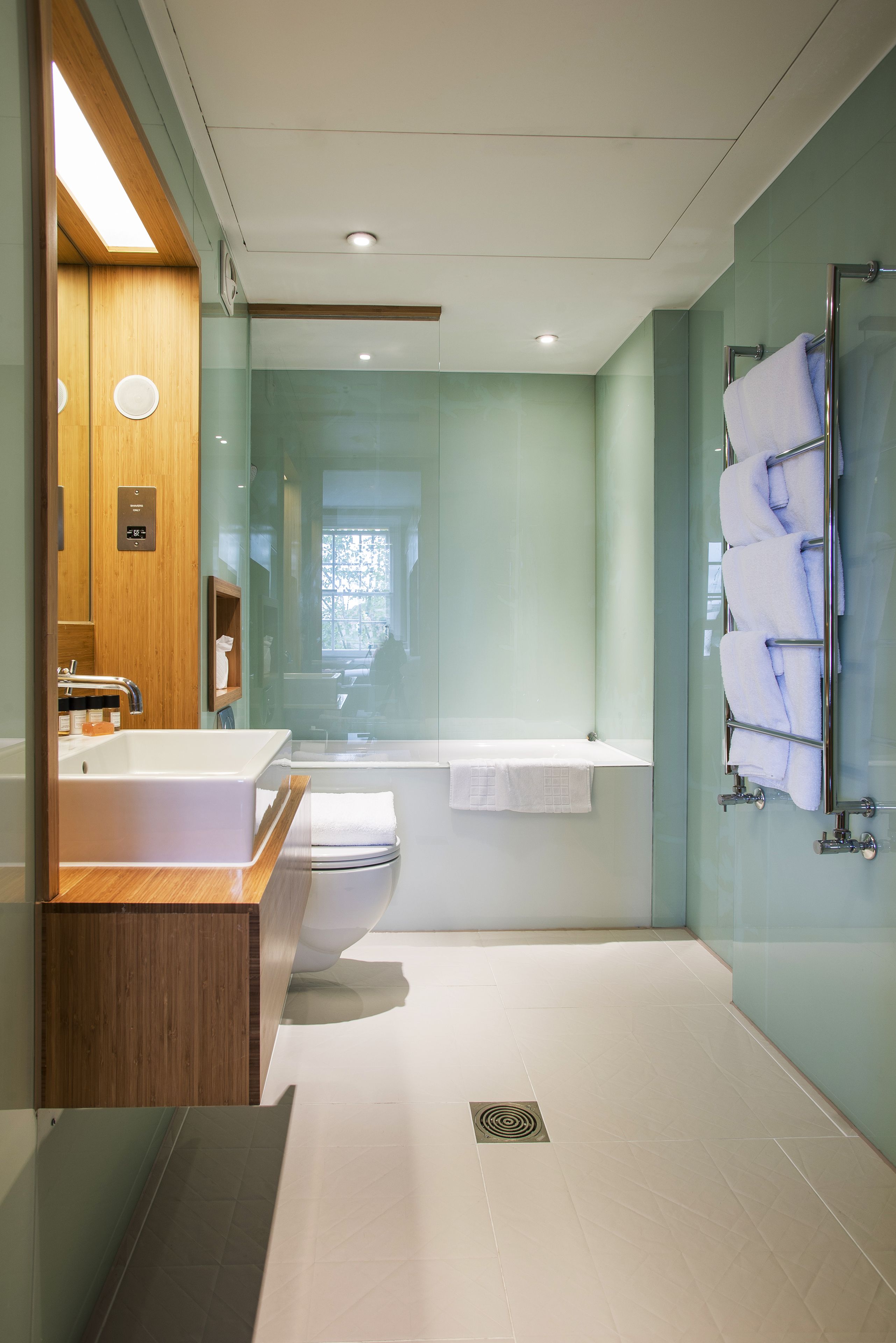 standard double | bathroom | free toiletries, hair dryer, towels