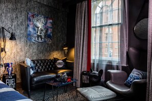 Studio (Corner) | Donsdekens, pillowtop-bedden, een minibar, een kluis op de kamer