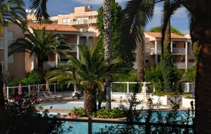 Outdoor pool - Résidence Open Golfe Juan (Vallauris)