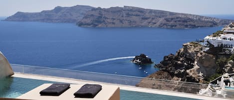 Sunset Villa Aristotelis with Infinity Pool | Pool | Outdoor pool, open 11 AM to 6:00 PM, pool umbrellas, sun loungers