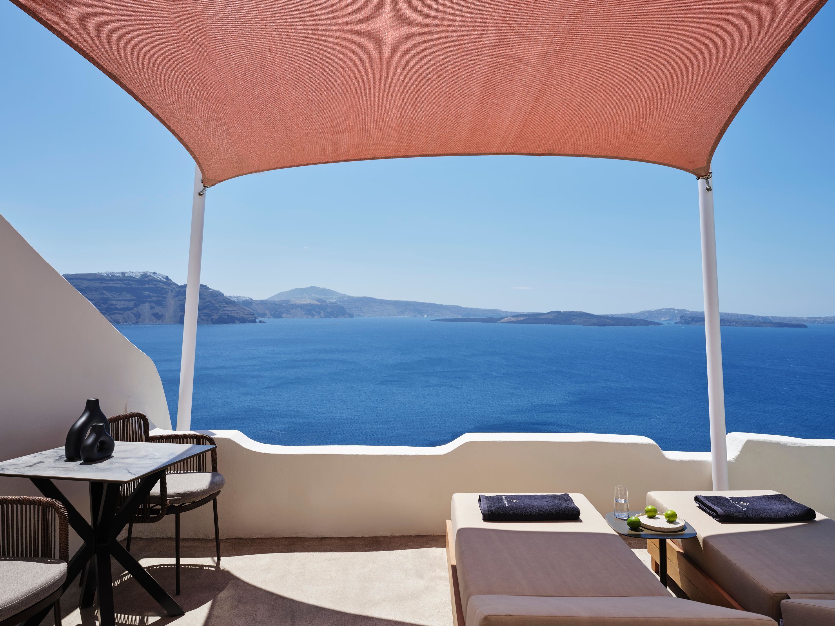 Exclusive Suite with Infinity Pool | 室外用餐 | 2 間餐廳，供應午餐和晚餐，地中海料理