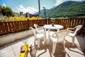 Apartment, 1 bedroom and 2 cabins, balcony (7 people) | Balcony