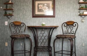 Desk, iron/ironing board, free WiFi - Berry Patch Bed and Breakfast (Lebanon)