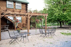 Exterior - Berry Patch Bed and Breakfast (Lebanon)