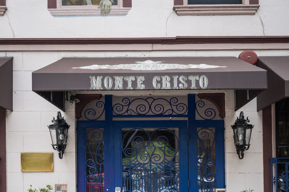 The Monte Cristo