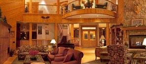 Interior - Inn at Wawanissee Point (Baraboo)