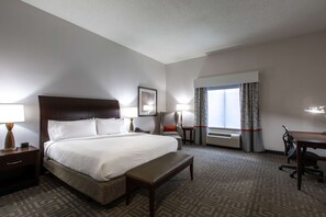 Surmatelas, coffres-forts dans les chambres, bureau