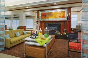 Lobby - Hilton Garden Inn Austin North (Austin)