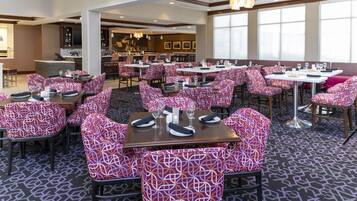 FrĂŒhstĂŒck (9.95 USD pro Person)