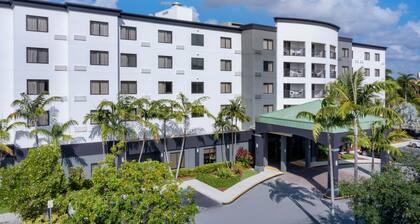 Courtyard by Marriott Miami at Dolphin Mall