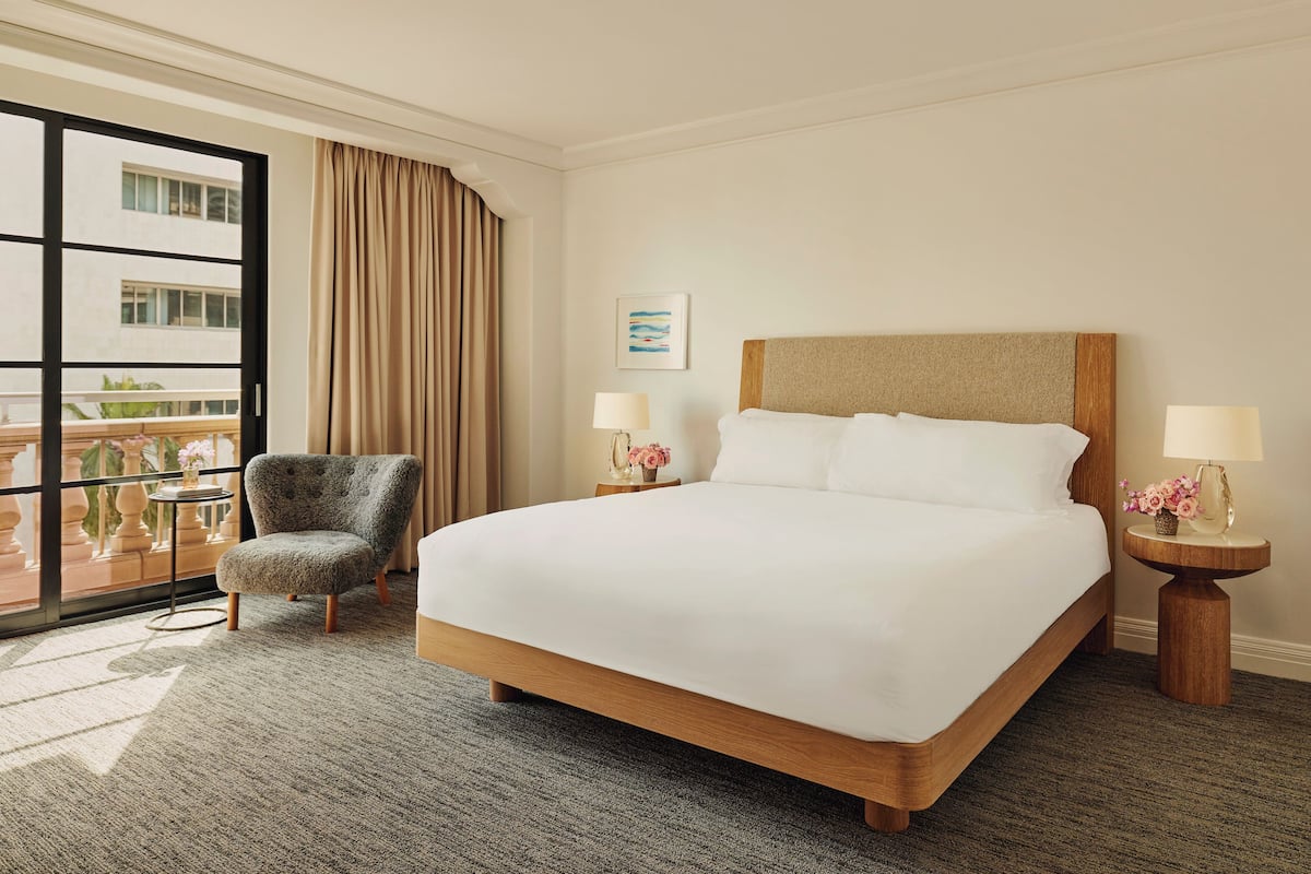 Superior Room Accessible | 1 bedroom, Egyptian cotton sheets, premium bedding, down comforters