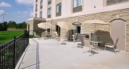 Holiday Inn Express Hotel & Suites Ottawa Airport by IHG