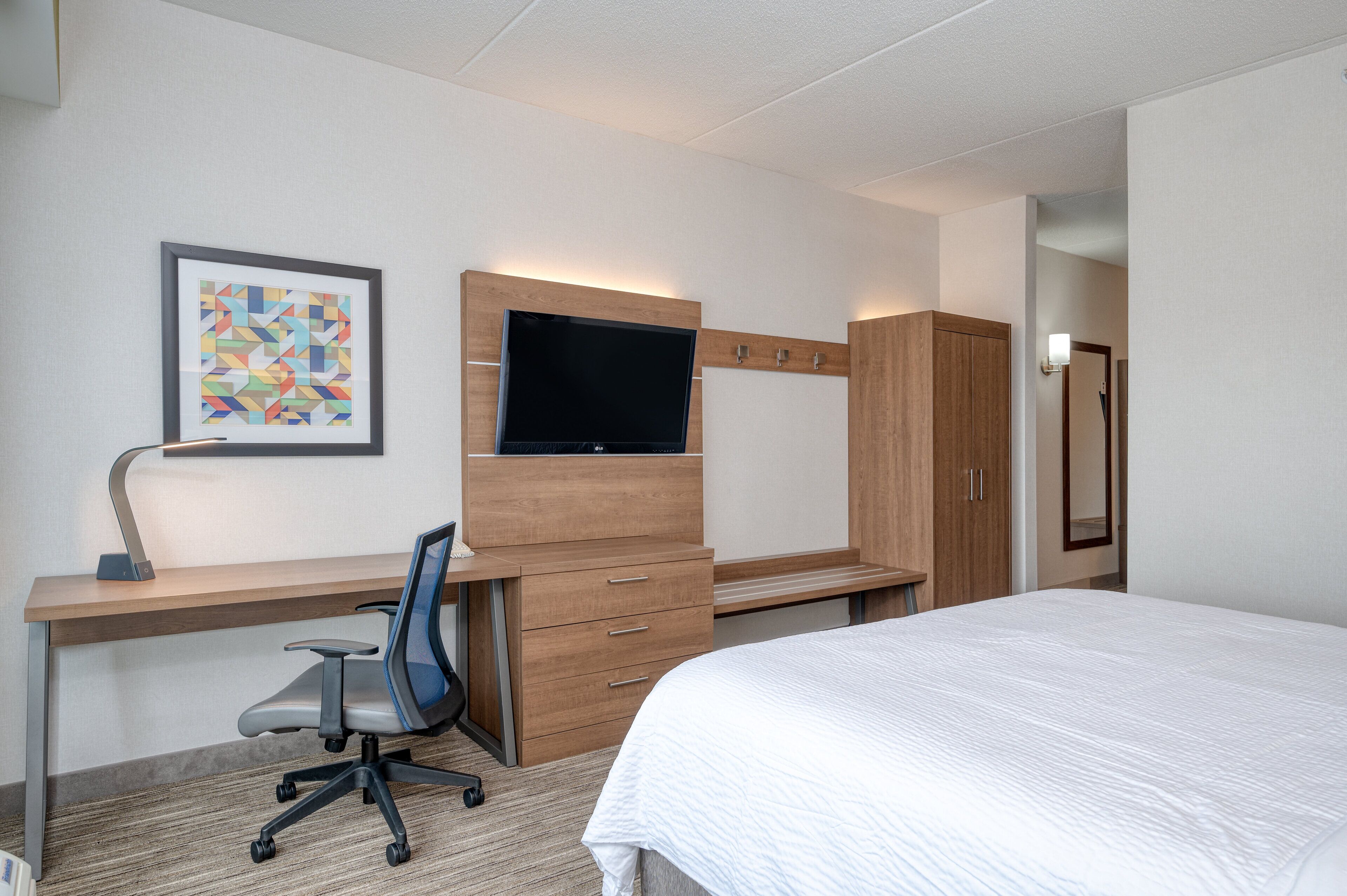 Standard Room, 1 King Bed