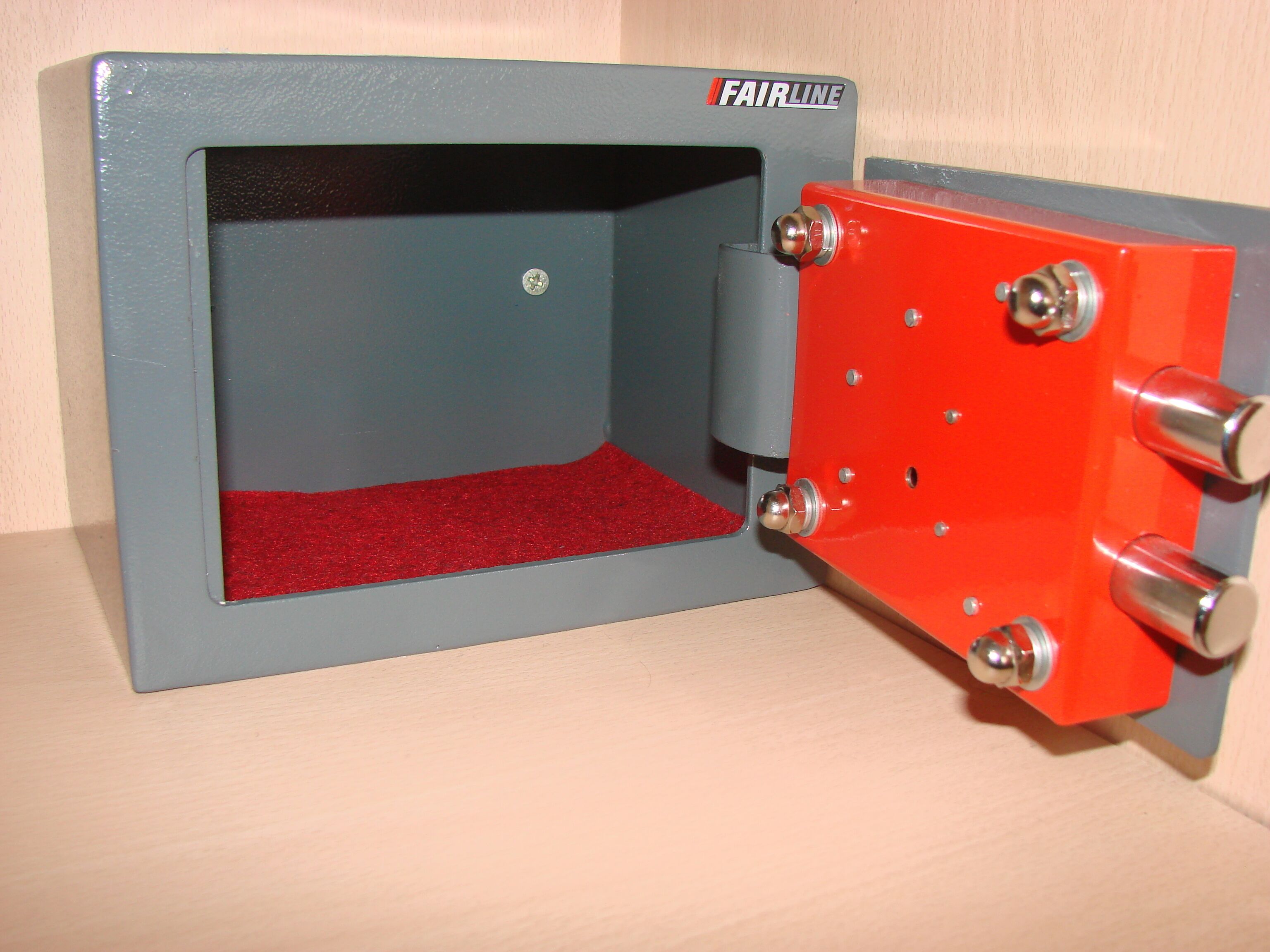 standard twin room | desk, soundproofing, bed sheets