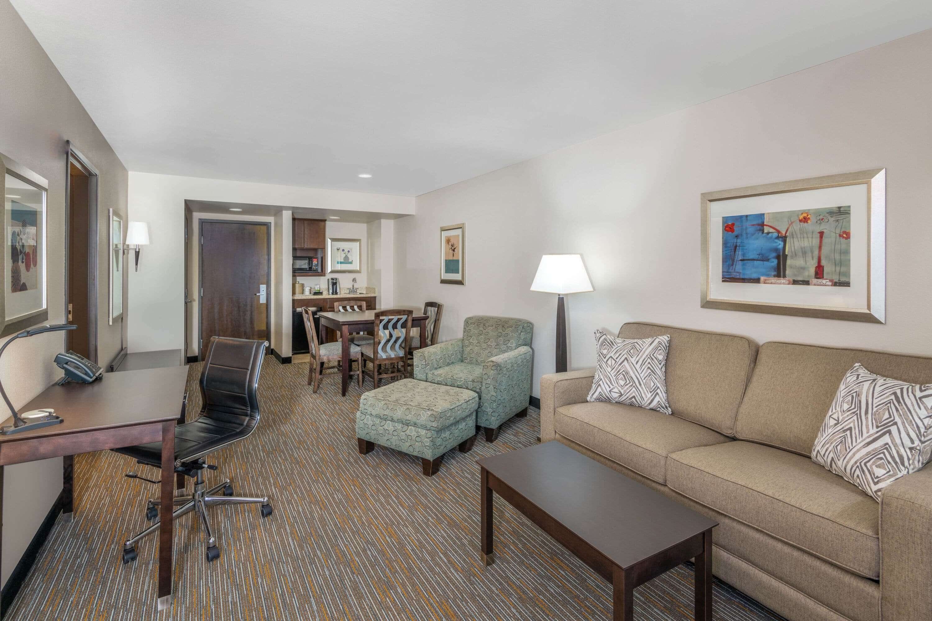 junior suite, 1 king bed, non smoking | hypo-allergenic bedding, in-room safe, desk, blackout curtains