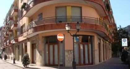 Hotel Mignon