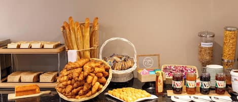 Daily buffet breakfast (EUR 10 per person)