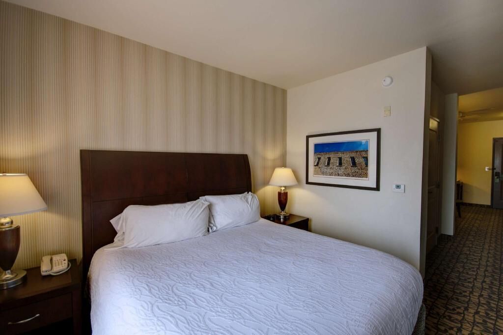 Premium bedding, down comforters, desk, laptop workspace