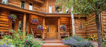 Bentwood Inn
