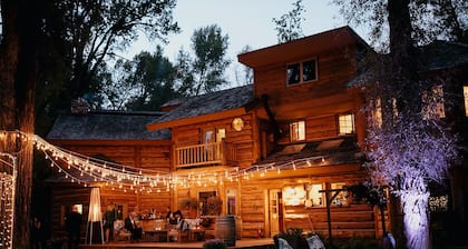 Bentwood Inn
