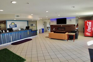 Lobby - Days Inn & Suites by Wyndham Thibodaux (Thibodaux)