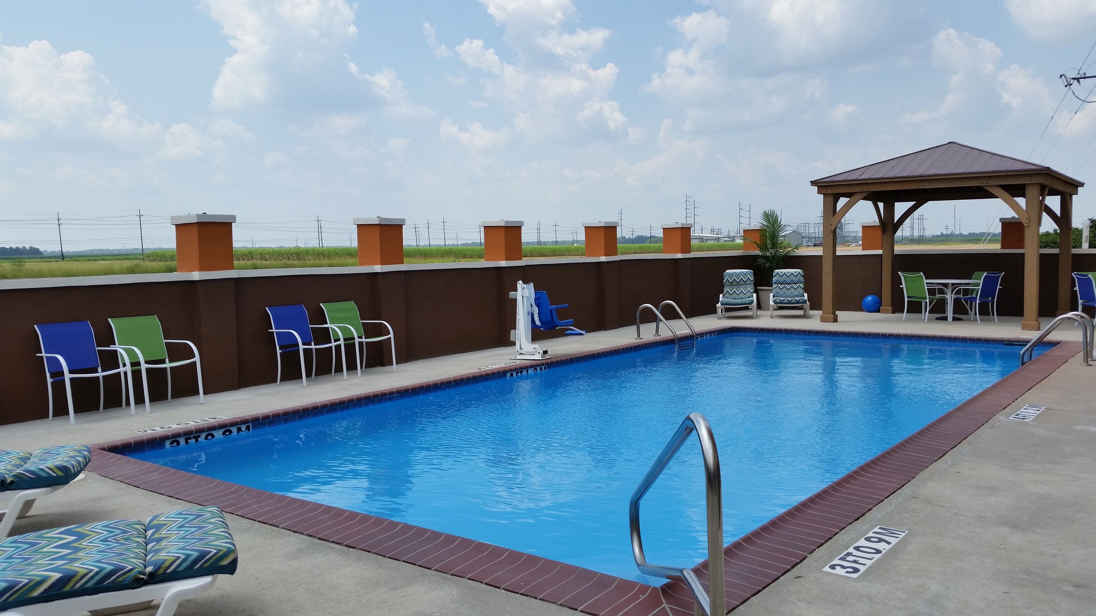 Photo - Days Inn & Suites by Wyndham Thibodaux