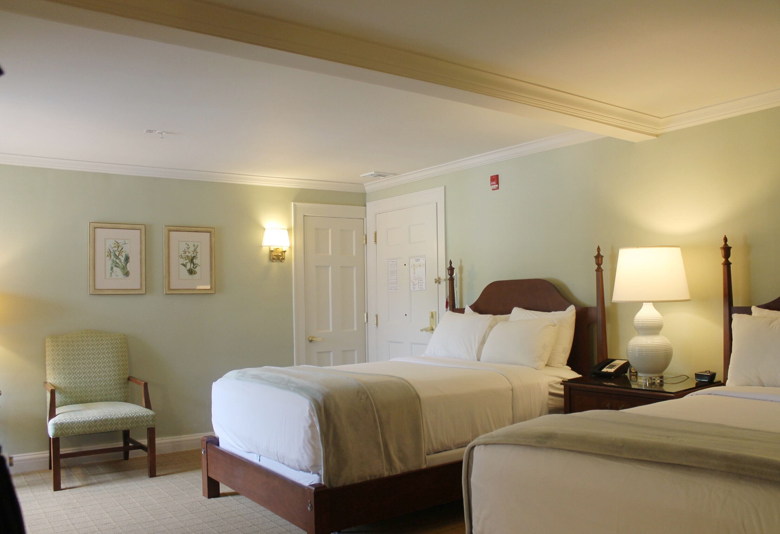 hypo-allergenic bedding, desk, iron/ironing board, free wifi