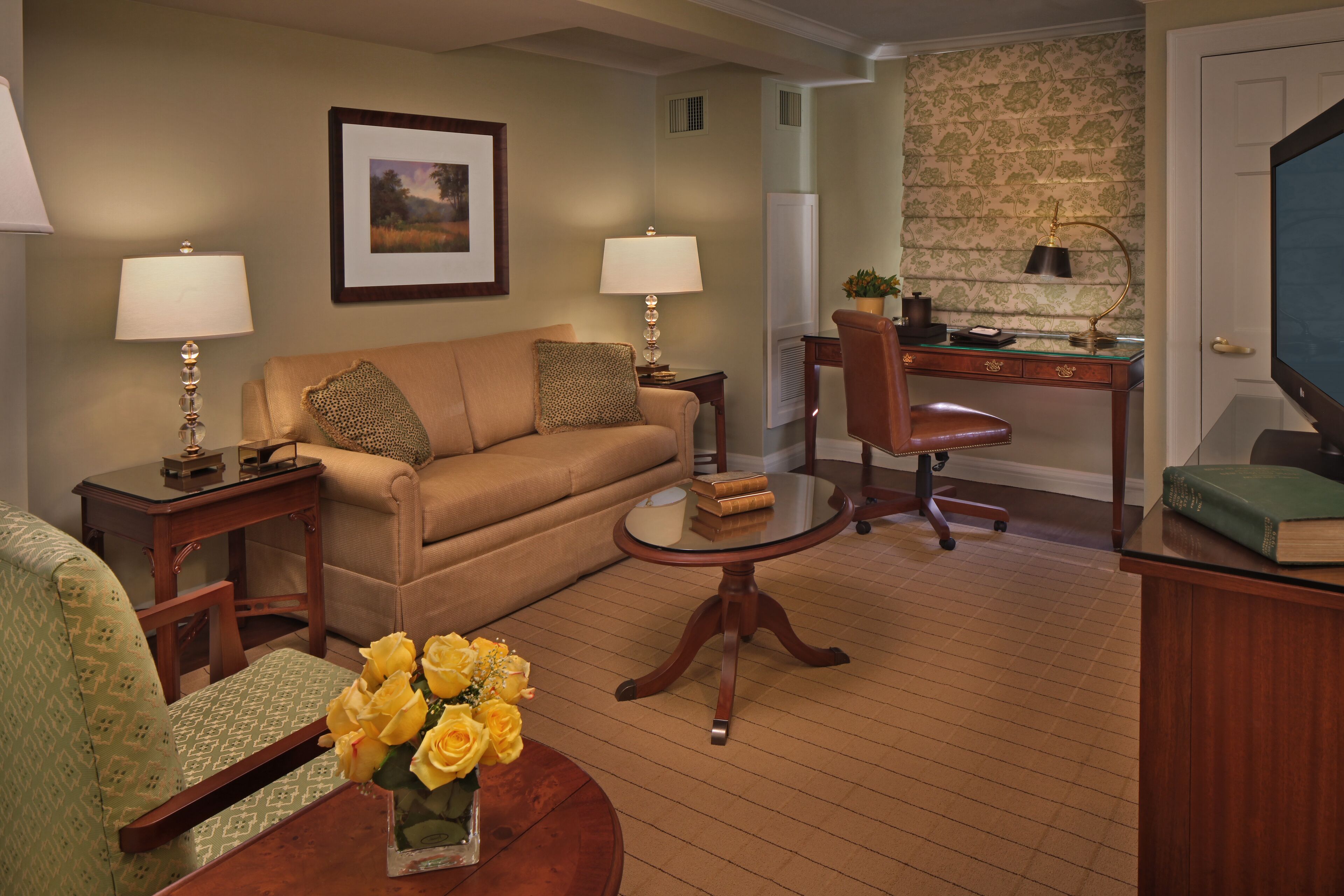 double suite | hypo-allergenic bedding, desk, iron/ironing board, free wifi