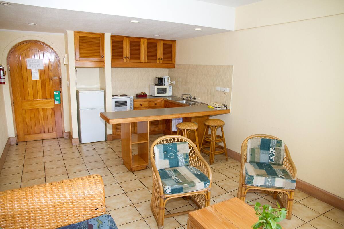 One Bedroom Apartment | Private kitchen | Coffee/tea maker, fridge, microwave, oven