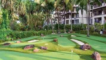 Mini-golf