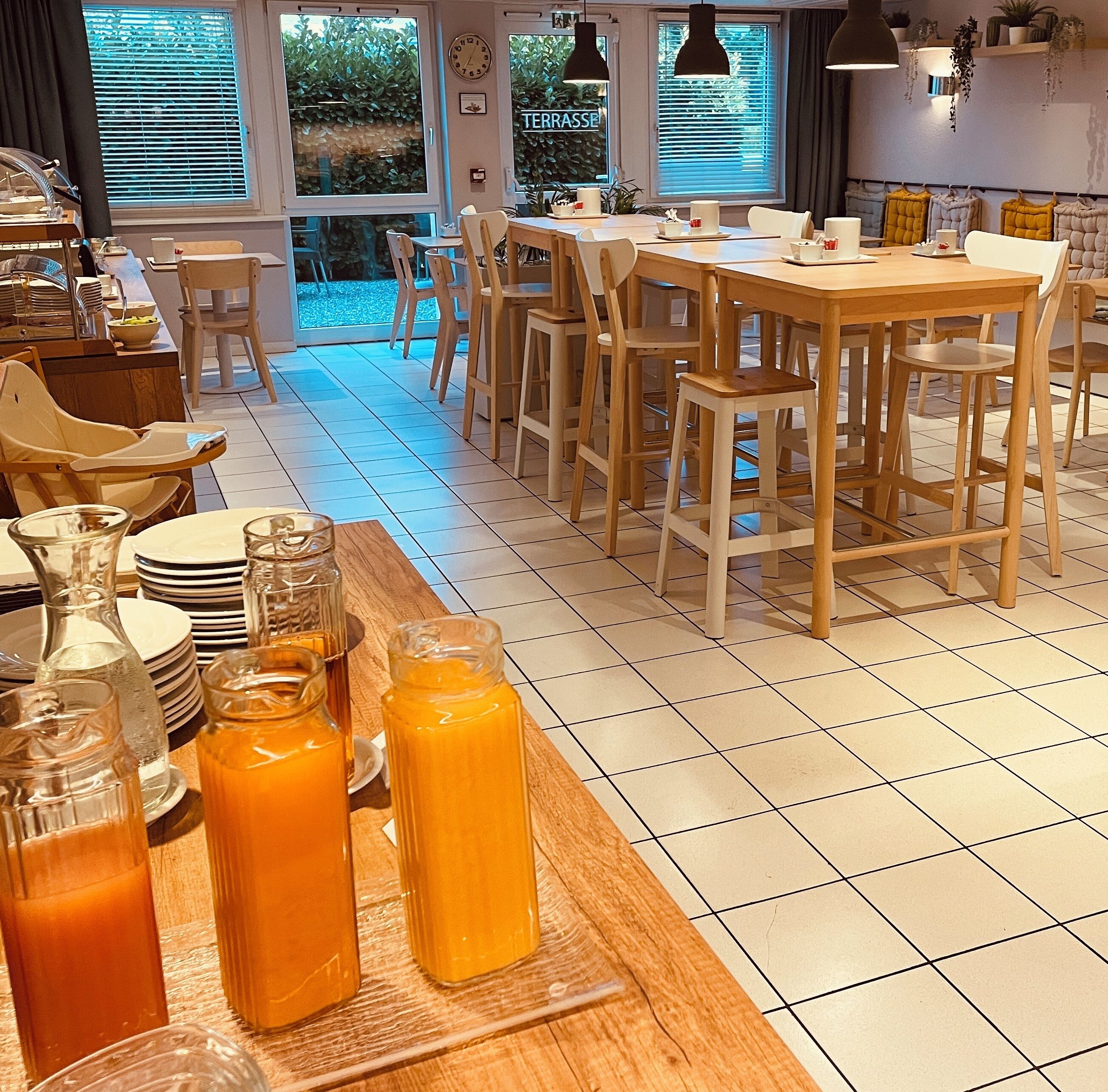 Frokostbuffé hver dag (EUR 14.50 per person)