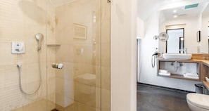 Suite, 1 Queen Bed, Refrigerator | Bathroom | Combined shower/tub, free toiletries, hair dryer, towels