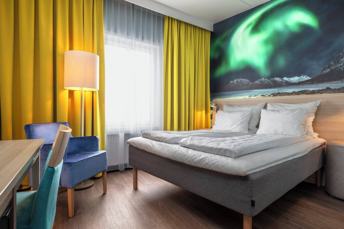 Standaard tweepersoonskamer, niet-roken | Een minibar, geluiddichte muren, gratis wifi, beddengoed