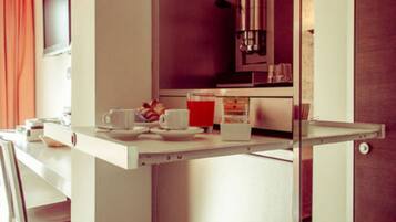 Quarto casal de uso individual | Café e/ou cafeteira