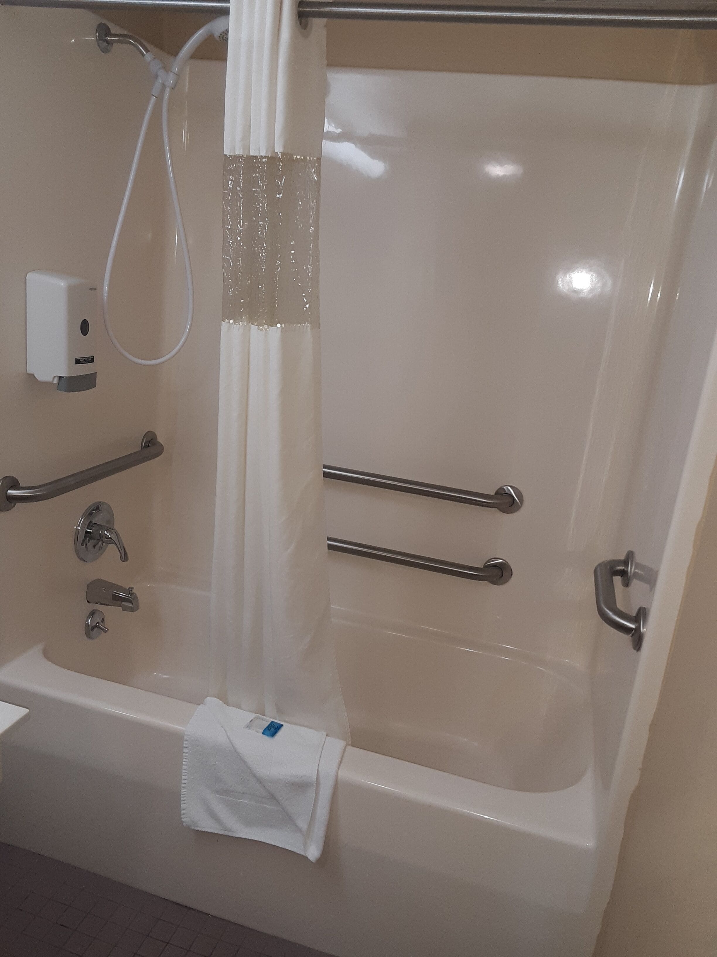 room, 2 queen beds, accessible, bathtub | bathroom | free toiletries, hair dryer, towels