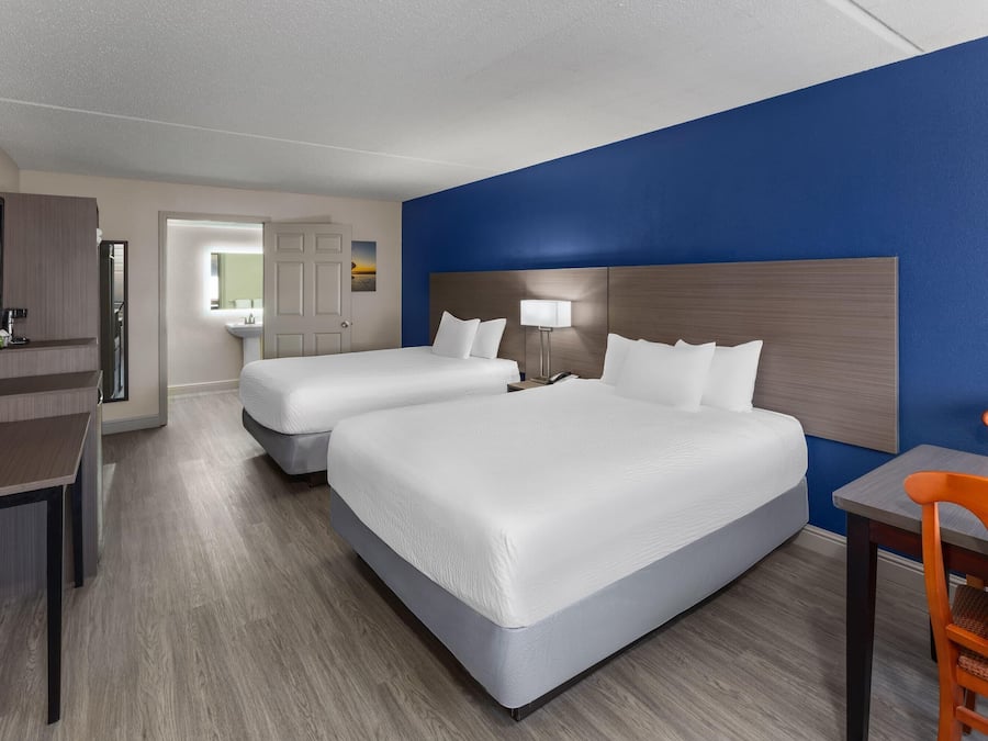 Room, 2 Queen Beds, Accessible, Non Smoking (Mobility/Hearing, Bathtub w/grab bars) | Premium bedding, pillowtop beds, desk, blackout drapes
